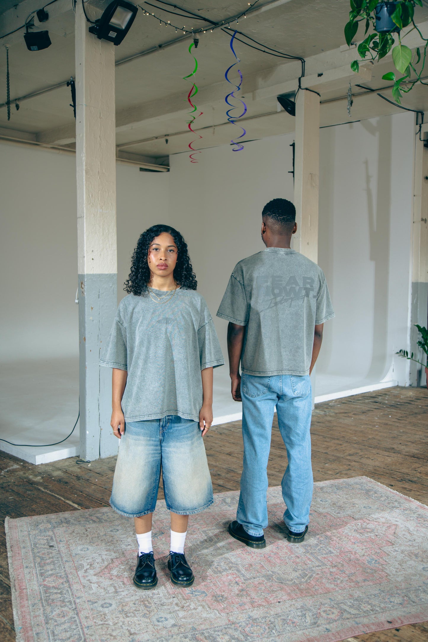 FEAR NOWT LOGO TEE - DARK GREY