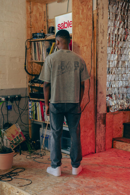 FEAR NOWT LOGO TEE - DARK GREY
